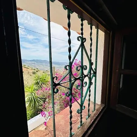 Oceana View Private Pool & Sauna & Netflix Holiday home Malaga