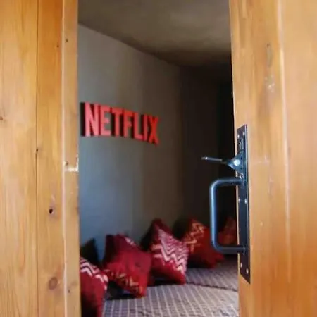 Oceana View Private Pool & Sauna & Netflix Holiday home *