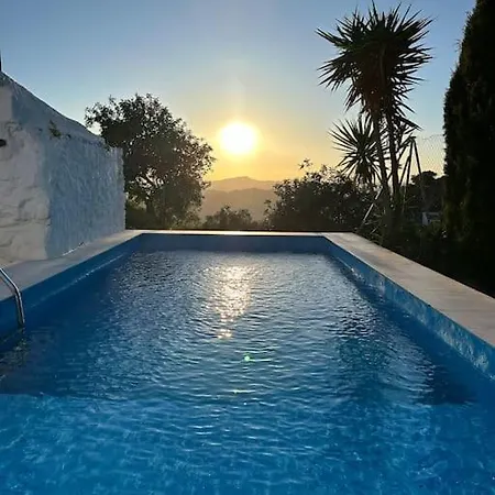 Oceana View Private Pool & Sauna & Netflix Holiday home Malaga